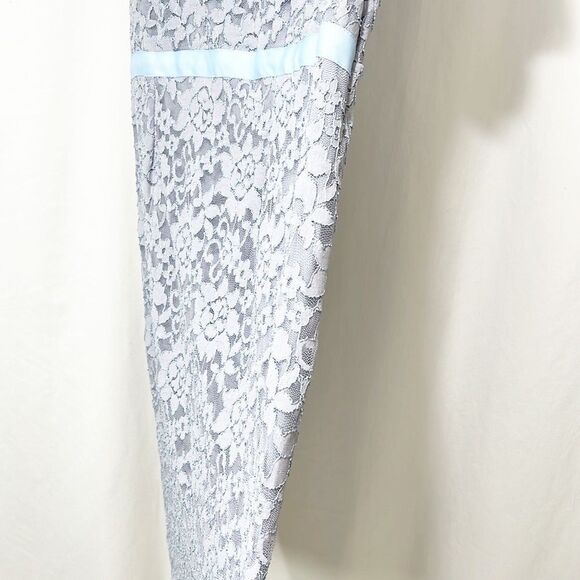 ASOS Maternity Exclusive Lace Bodycon Dress With Ribbon Detail Blue size 8 - Picture 3 of 10